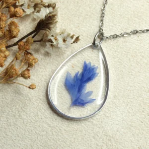 Pendentif goutte argentée Centaurée bleue