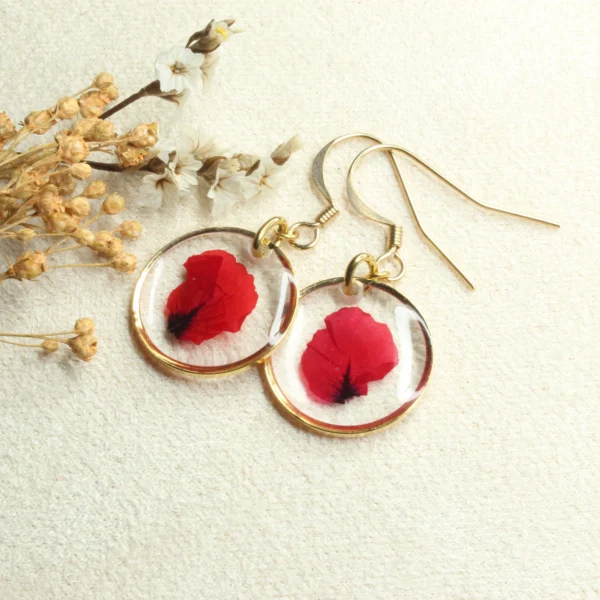 boucles d'oreilles fleur rouge